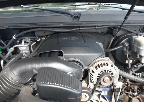 2011 GMC Yukon Denali из США, поврежденный, VIN 1GKS2EEF2BR131317